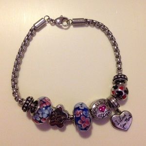 Cute charm bracelet SOLD