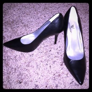 Worthington Black Pointy Toe Pumps