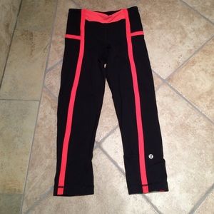 Lululemon crop pants size 2