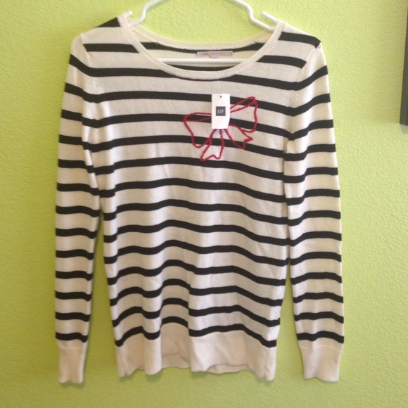 NWT Gap Black & White Striped Sweater With Red Bow