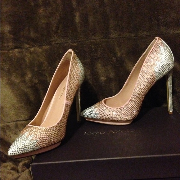 Enzo Angiolini Eakassim Pink/White Jeweled Pumps