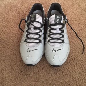 Men's Nike Shox! ONLY WORE ONCE!