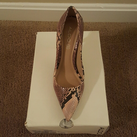 **SOLD** - Picture 3 of 3