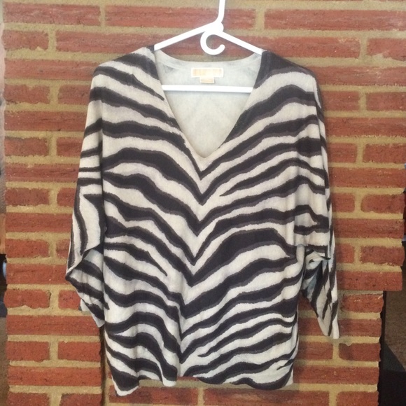 V-neck sweater