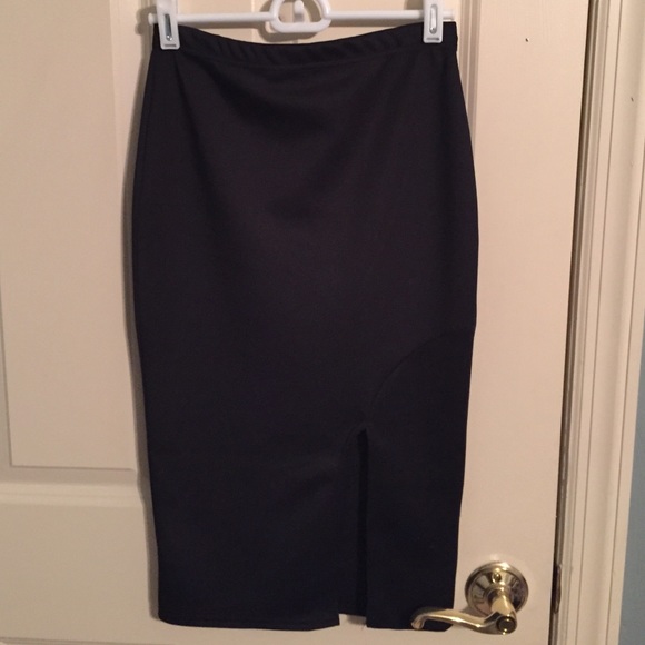 Boohoo split thigh midi skirt