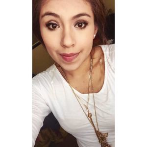 Meet your Posher, Mauren
