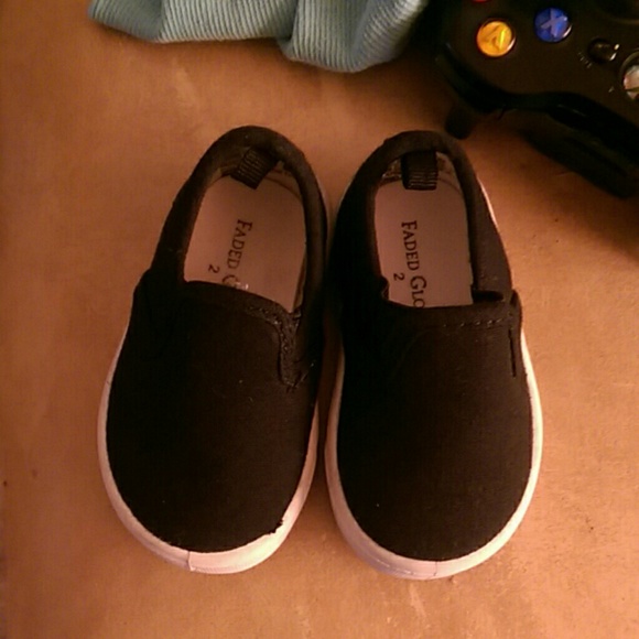 Size 2 infant shoes