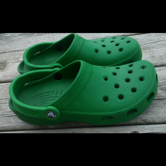 crocs Shoes - Green crocs
