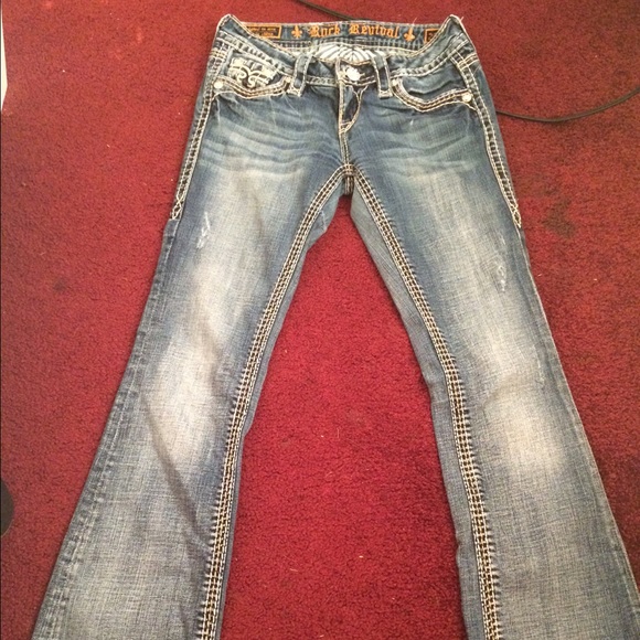 Jeans - Picture 3 of 4