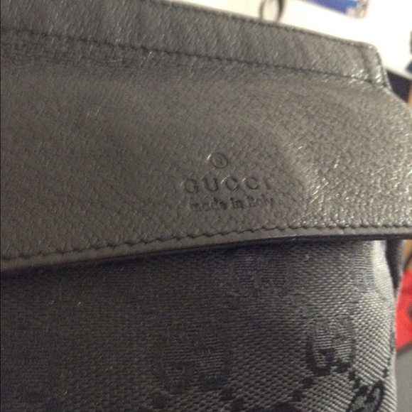 Gucci authentic fanny pack hip bag waist