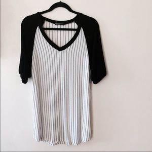 Brandy Melville Annette Baseball T Shirt Dress