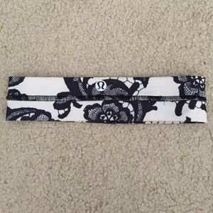 Lulu lemon headband