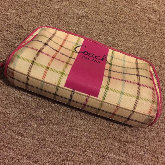Coach cosmetic/make-up Pouch