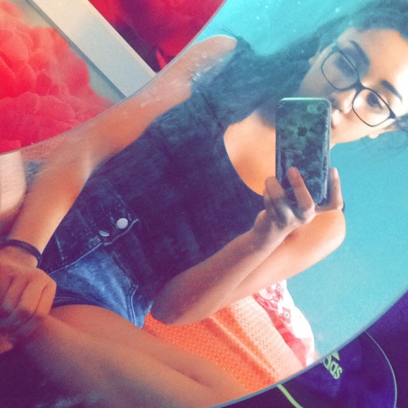 Meet your Posher, Analysa