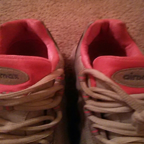 Pink nike air max - Picture 2 of 4