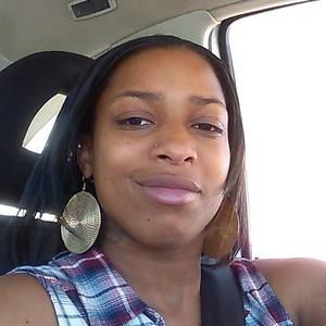 Meet your Posher, Tiffany