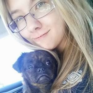 Meet your Posher, Hayley