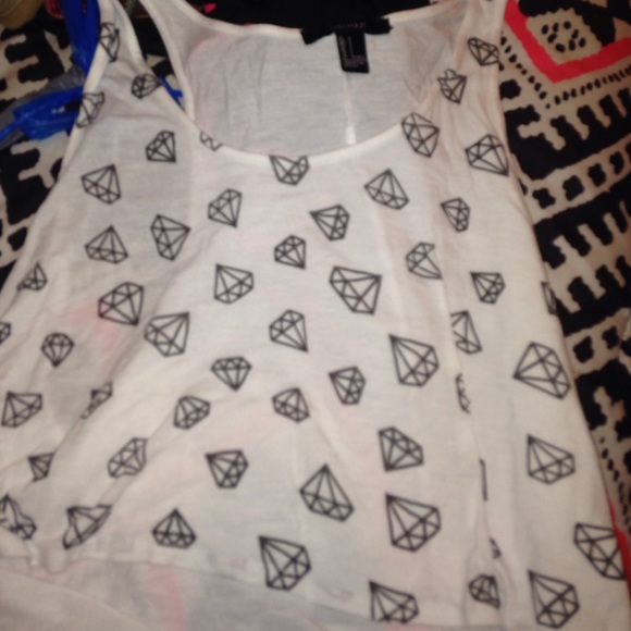 crop top - Picture 1 of 1