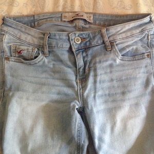 light washed hollister jeans