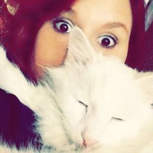 Meet your Posher, Brianne