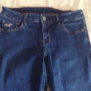 dark washed hollister jeans