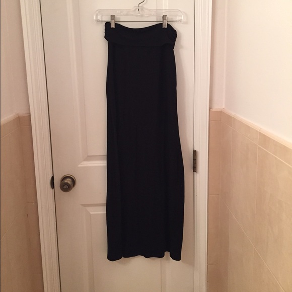 Black skirt