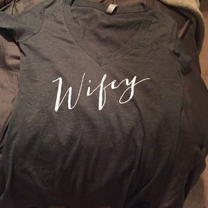Wifey v neck tshirt