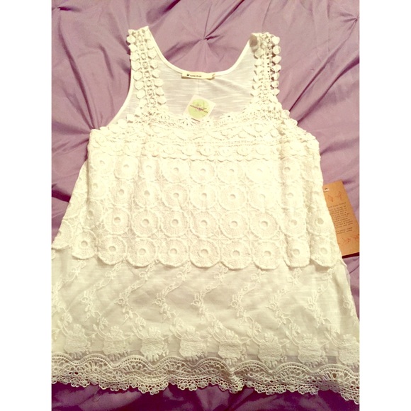 NWT Size Small Ivory Tank from Altar'd State