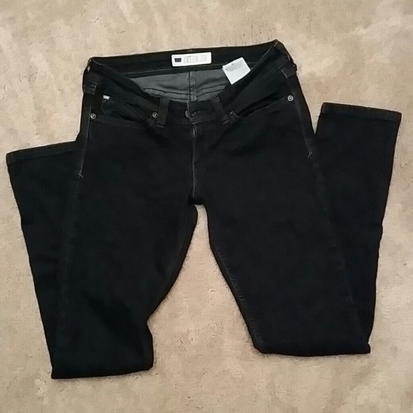 Jean's - Picture 2 of 2