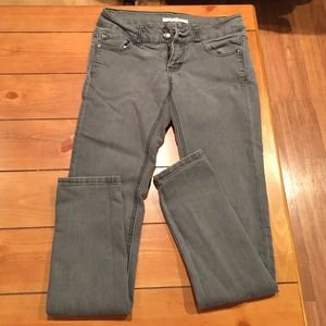 Forever 21 gray skinny jeans