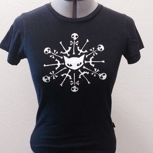 Emily Strange Black skull & bones t-shirt