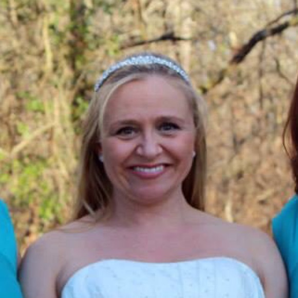 Meet your Posher, Kayren - Picture 1 of 1