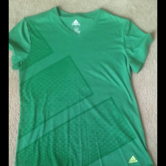 Adidas top. NWOT. - Picture 1 of 2