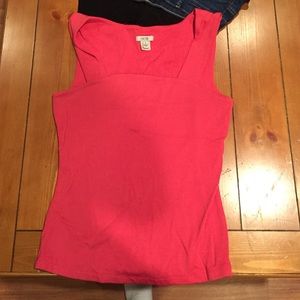 Women's large Cache top