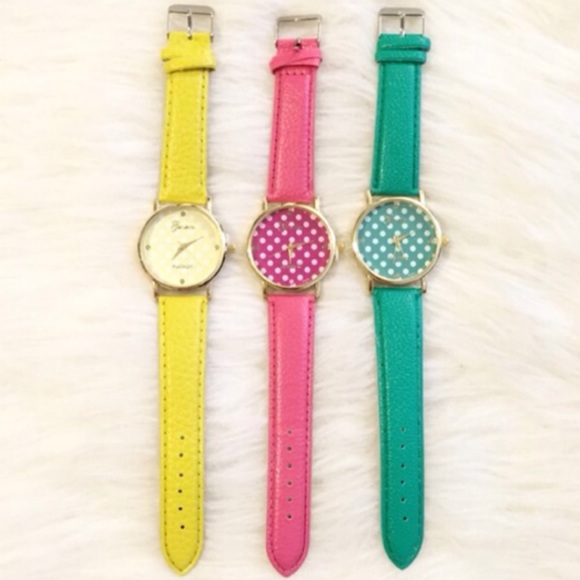 Geneva Accessories - 🎉500k SALE🎉Polka Dot Vegan Leather Watch