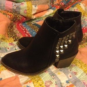 Vegan leather studded zip booties