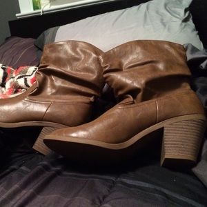 American eagle boots-MAKE AN OFFER