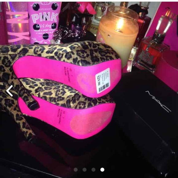 Sold - Picture 4 of 4