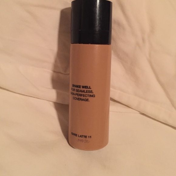 Bare minerals serum foundation /contour
