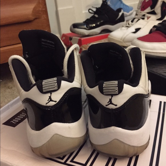 concord 11 low - Picture 2 of 2