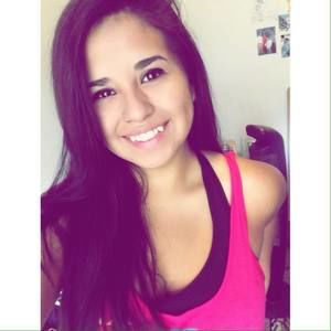 Meet your Posher, Aracely