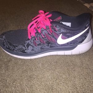 Nike Free 5.0 women's 9.5