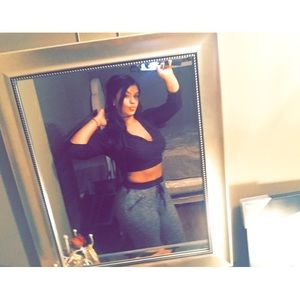 Meet your Posher, Jazmin