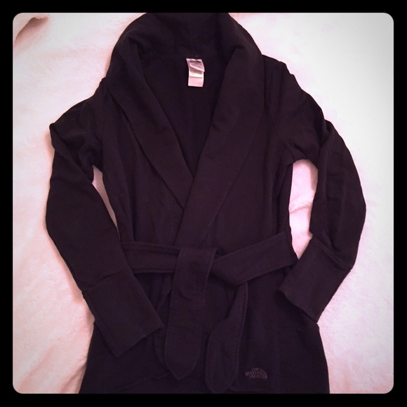 North Face Wrap Sweatshirt