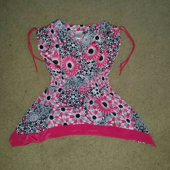 Girls tops - Picture 2 of 4