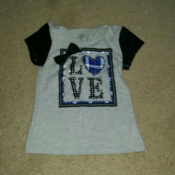 Girls tops - Picture 3 of 4