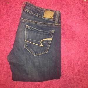 American eagle skinny jean size 2 medium wash