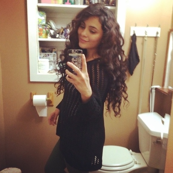 Meet Your Posher - Picture 3 of 4