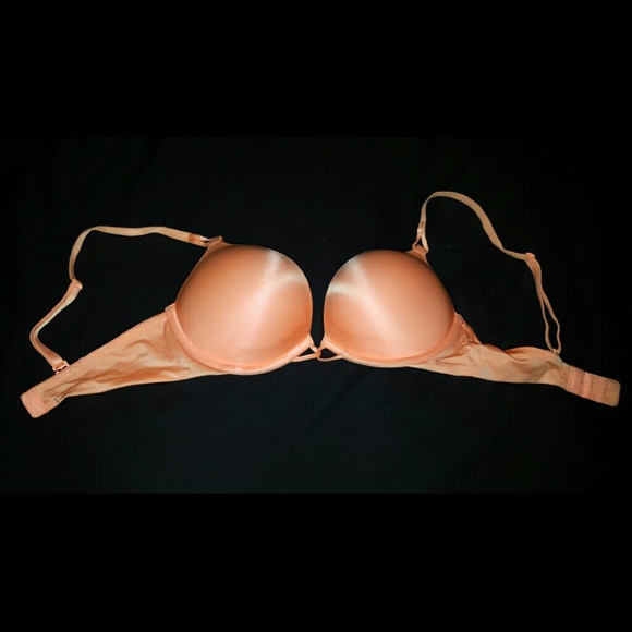 Coral 32C Victoria Secret Bombshell Bra