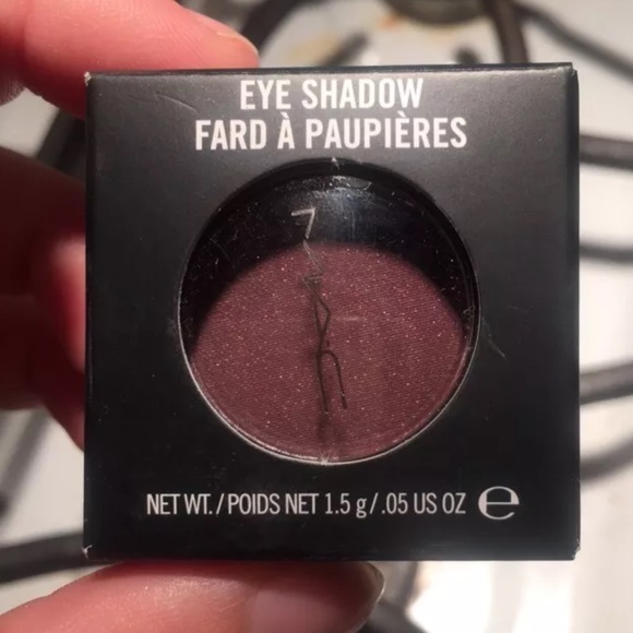 MAC EYESHADOW BUNDLE!